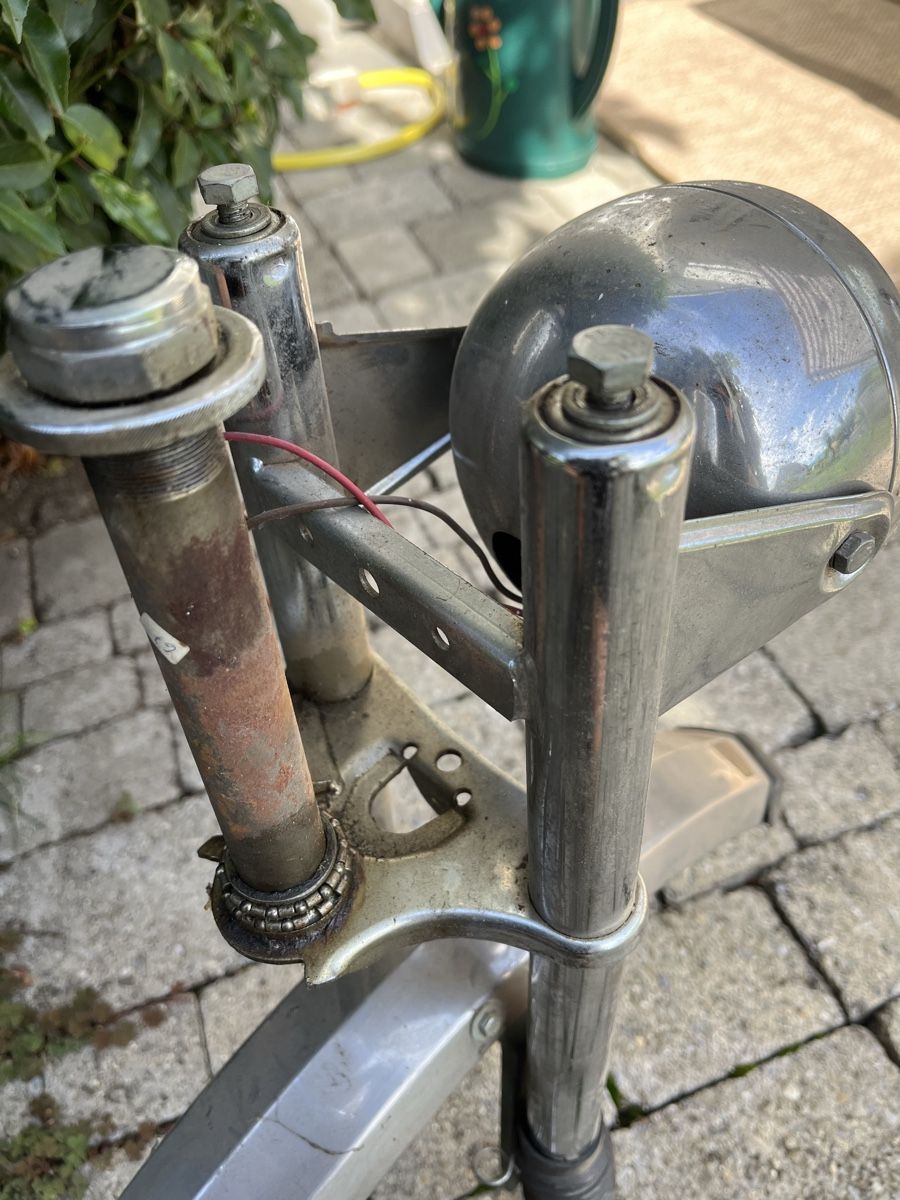 Puch Cyclomoteurs: Puch Maxi Gabel Schutzblech Lampe Töffli Mofa – D'occasion à Sempach par Brun1979 2