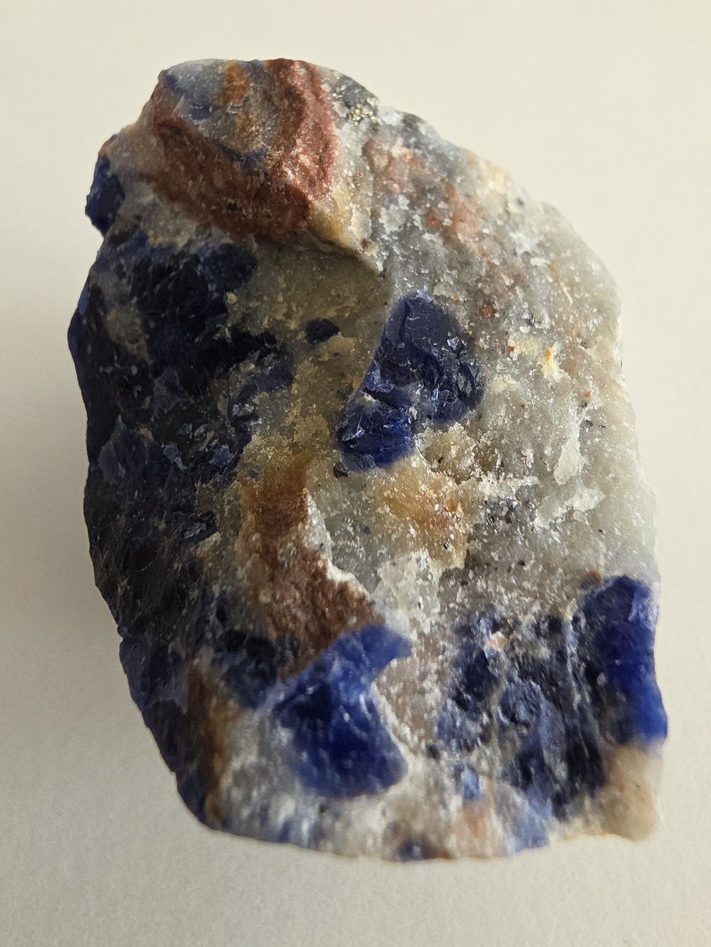 Mineralien & Heilsteine: Sodalit Rohstein ca. 45x40x35mm. – Neu und originalverpackt aus Menziken von Mirager 2