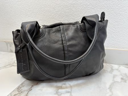 Schwarze Ledertasche Coccinelle NEUWERTIG 