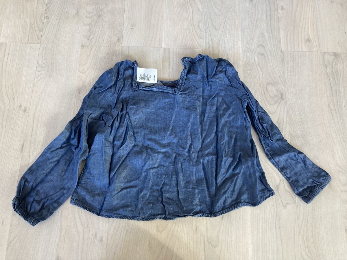 H&M Blusen, T-Shirts & Tops: Bluse H&M 110 – Gebraucht aus Amden von Karplusan 1