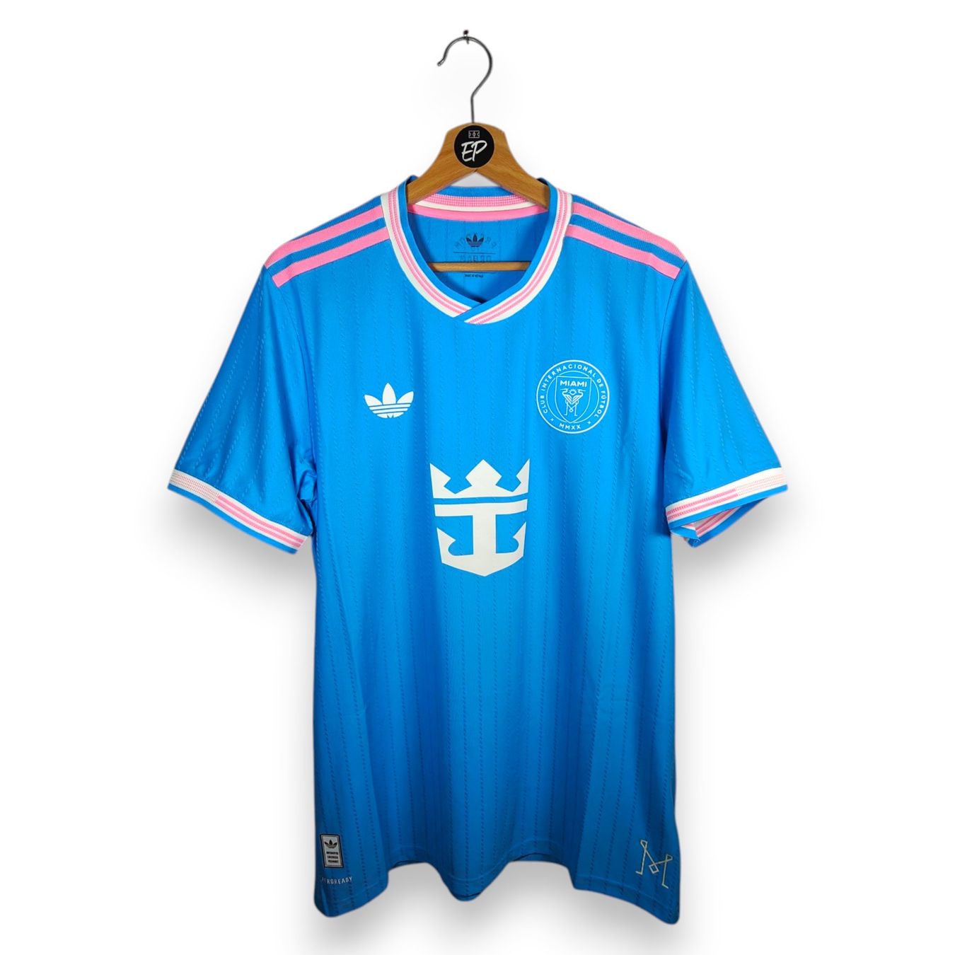 Inter Miami Canottiere & Pantaloni: Original 2025-26 Inter Miami Third Shirt PV Messi – Nuovo e nell'imballaggio originale da Martigny venduto da eternalpitch 1