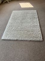 Flauschiger Teppich, creme-weiss, super Zustand!