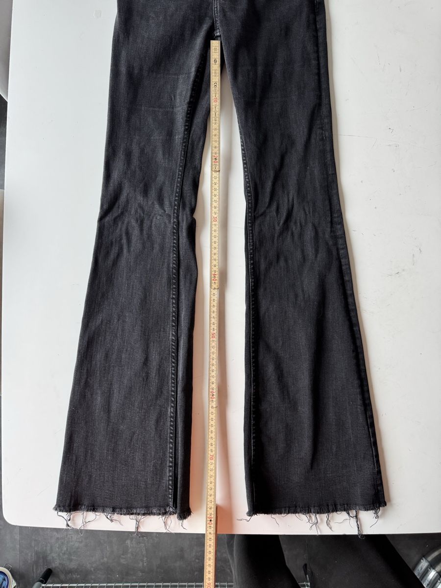Mango Jeans: Black Flare Jeans Mango Denim Distressed, goth – Neu (gemäss Beschreibung) aus Zürich von forestF4iry 3