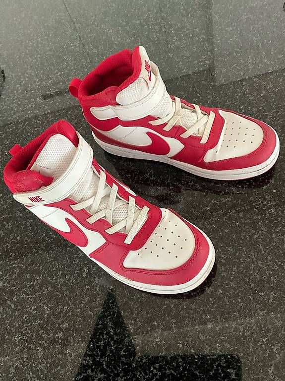 Scarpe da uomo: Nike rouge  – Usato da Fribourg venduto da Sissi2006