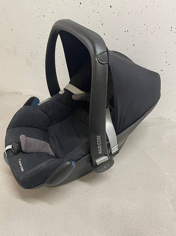 Auto-Kindersitze: Maxi Cosi – Gebraucht aus Dübendorf von Me0013 1