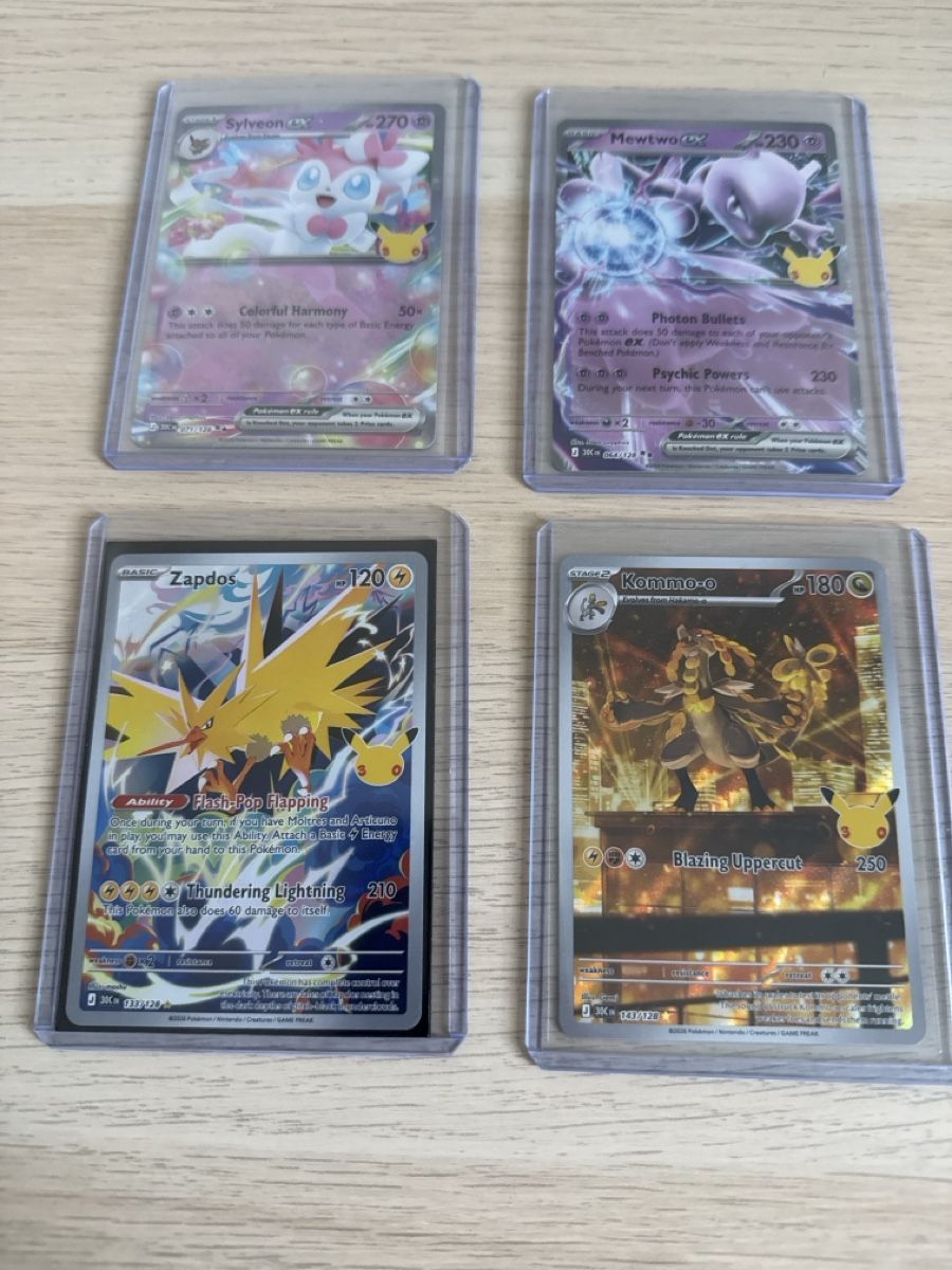 Pokémon Carte collezionabili: Pokemon 30th anniversary – Usato da Ostermundigen venduto da Devrim_1994