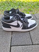 Nike Jordan Low Schwarz Weiss Gr. 40