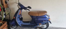 Top Zustand: Blaue Vespa ET2, 50ccm,