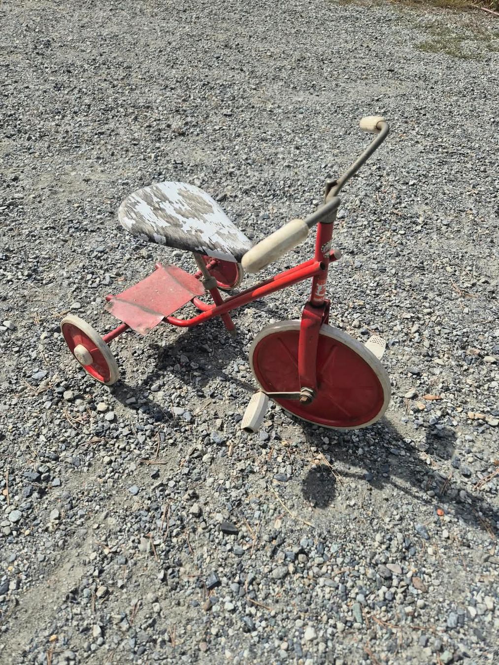 Veicoli per bambini: Ancien tricycle KEMP – Usato da Chamoson venduto da Rbma 3
