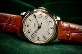 Universal Geneve -  Breguet Numerals 1945 Ref. 20733 ST&G