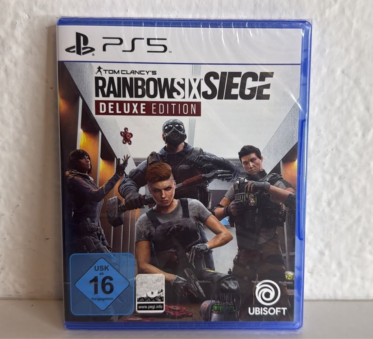 Sony Giochi: PS5 Tom Clancy's Rainbow Six Siege Deluxe Edition - NEW! – Nuovo e nell'imballaggio originale da Ehrendingen venduto da bubulence
