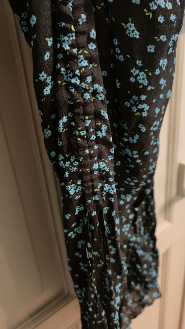 Mango Vestiti: Mango Midikleid mit Wickeltop, M – Nuovo (secondo la descrizione) da Schaffhausen venduto da NanetteBaguette 2