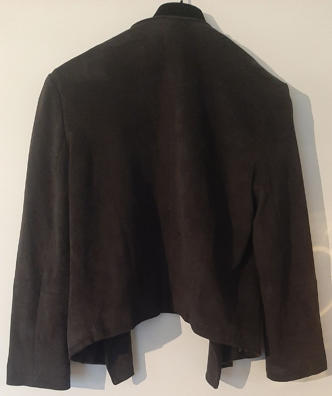 Bershka Giacche: Stylish Bershka Black Jacket - Size S - Great Condition! – Usato da Watt venduto da Tomaf 1