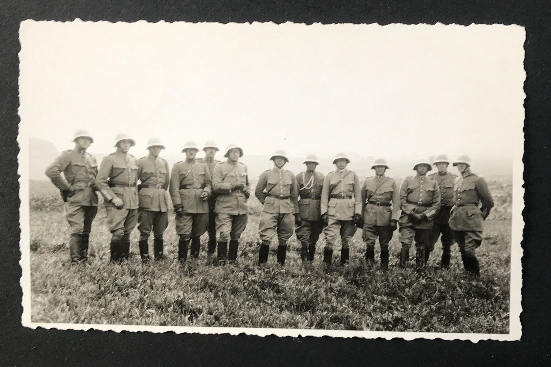 Cartoline postali: ANTIKE ANSICHTSKARTE ARMEE – Usato da Ostermundigen venduto da wini63