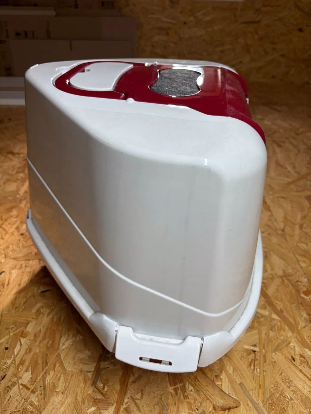 WC: Maison de toilette pour chat – Usato da Arzier-le-Muids venduto da AndreaG05 1