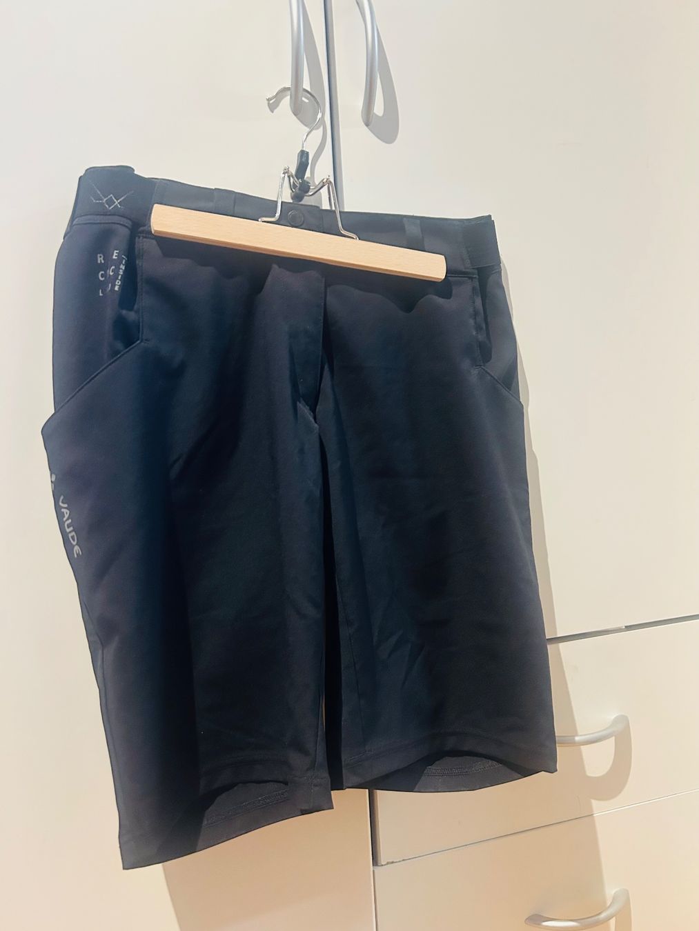 Pantaloni: VAUDE Damen Velohosen – Nuovo (secondo la descrizione) da Bad Ragaz venduto da ocl_2fyc