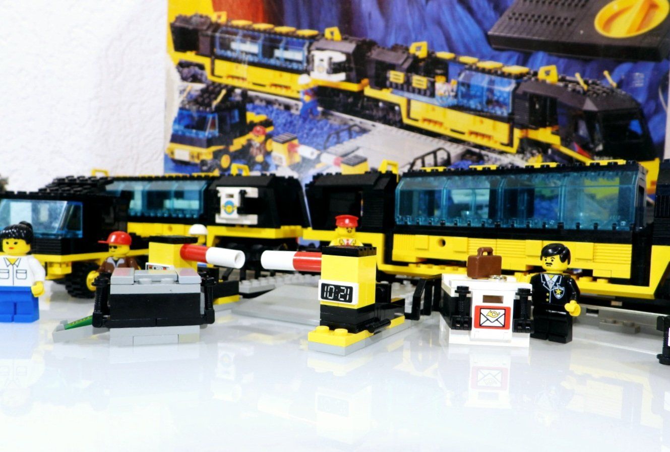 Lego Kit di costruzioni: LEGO 9 VOLT EISENBAHN 4559 CARGO RAILWAY MIT OVP – Usato da Turbenthal venduto da Ddanuh 9