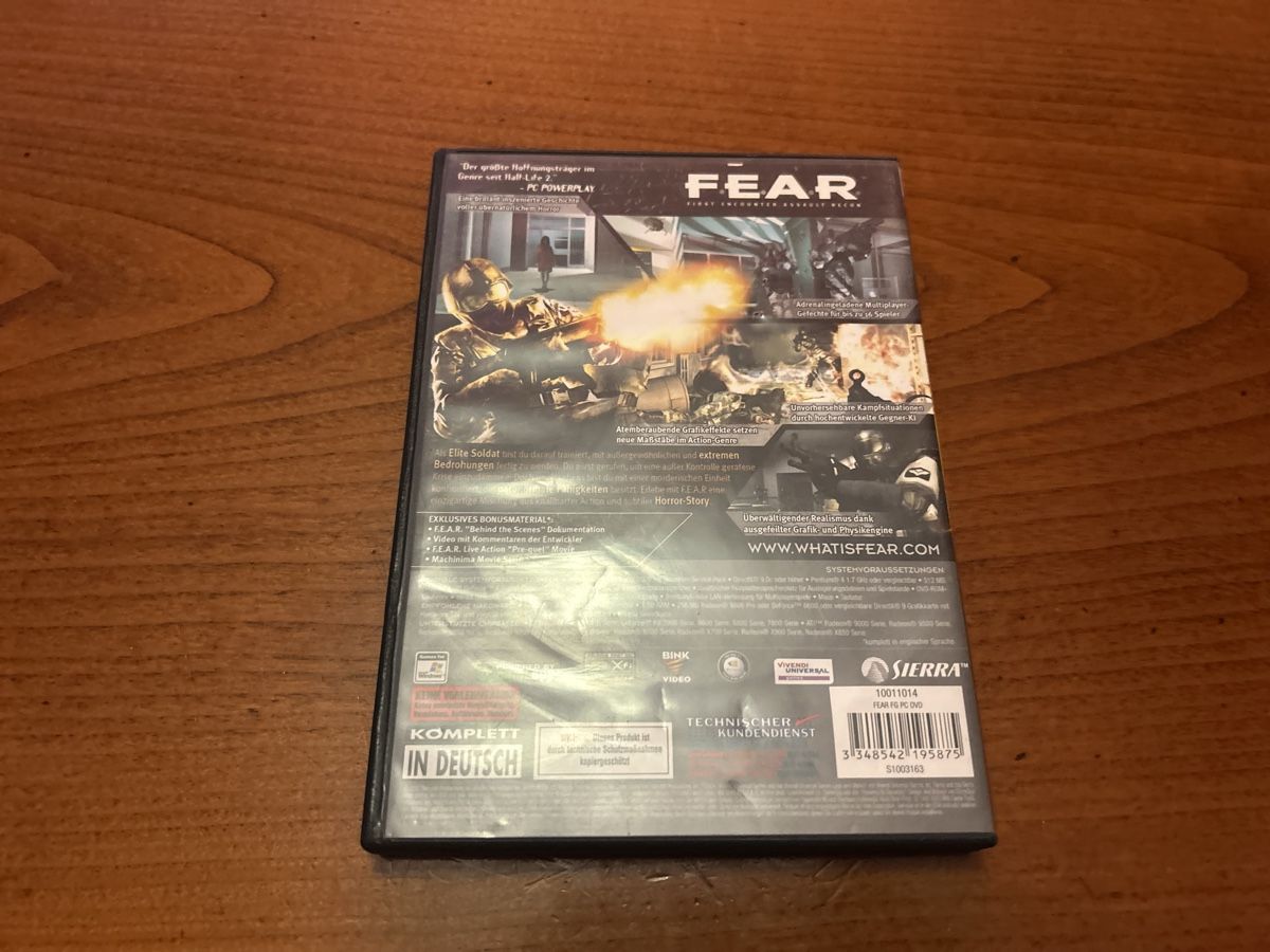 Giochi: F.E.A.R. PC Spiel Deutsch guter Zustand – Usato da Obergösgen venduto da mad_56fp 1