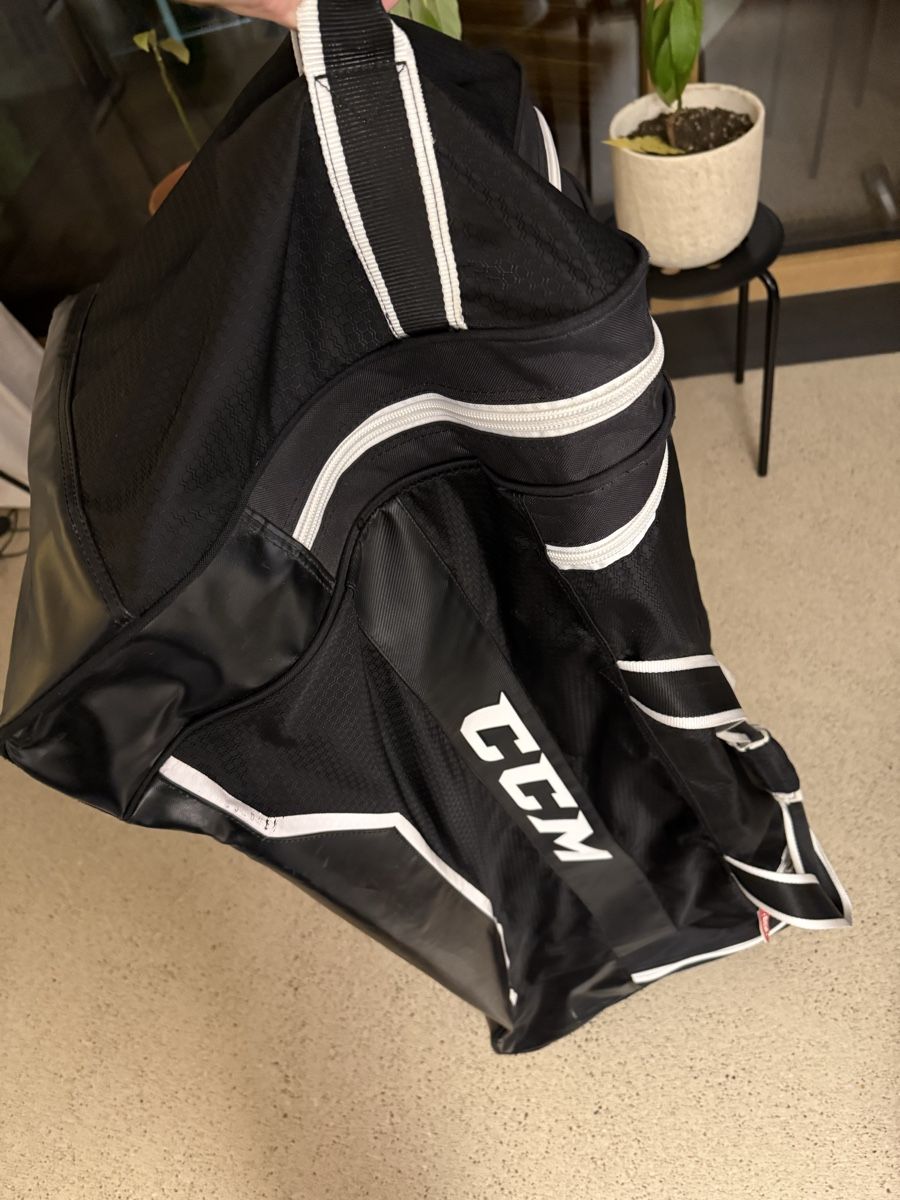 Ccm Borse: CCM hockey bag – Usato da Zürich venduto da Helmutkeller