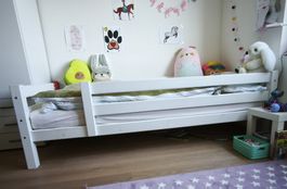 Kinderbett weiss 90x200 cm (Flexa) mit 3/4 Absturzsicherung