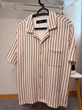 Chemise d'été Bershka à rayure