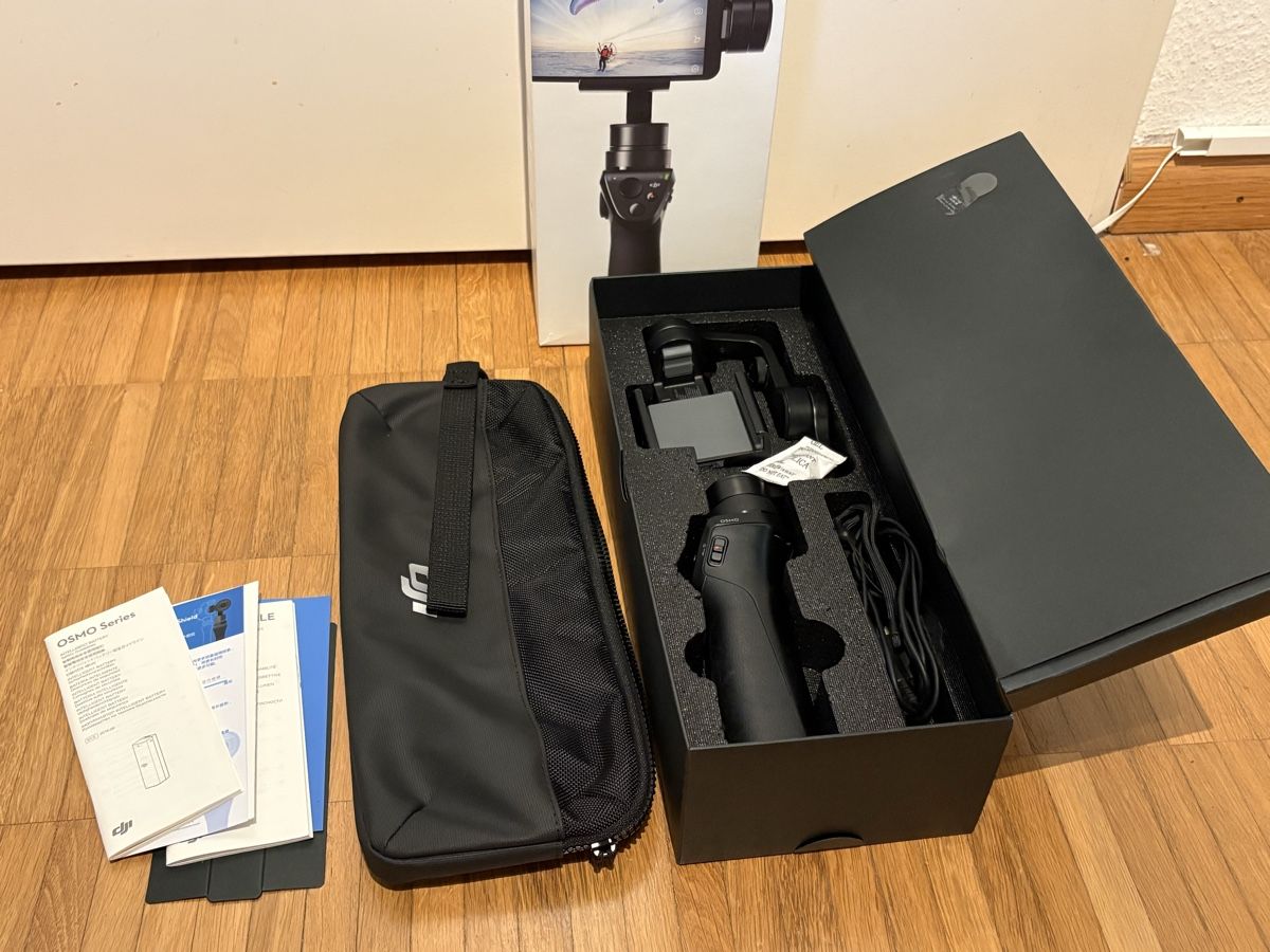 DJI Treppiedi & Teste: DJI Osmo Mobile ab 1.- – Usato da Allschwil venduto da leo_lft5 4