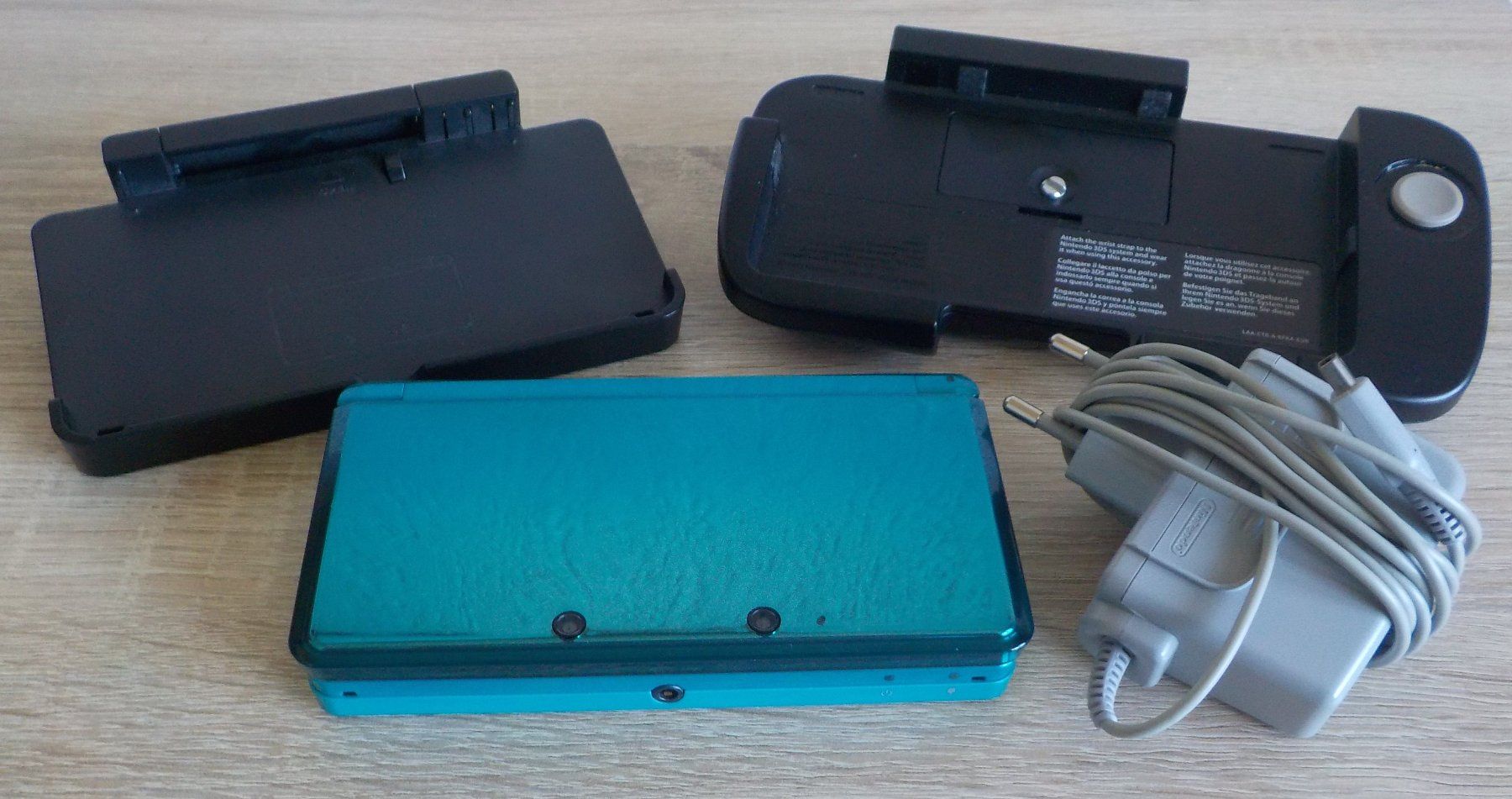 Nintendo Consoles: NINTENDO 3DS – D'occasion à Reinach AG par Masi 3