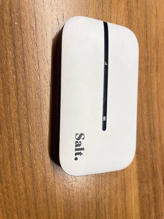 Huawei Modems & Routeurs: Huawei Wi-Fi Router E5576 – D'occasion à Uetendorf par Anomis2015 1