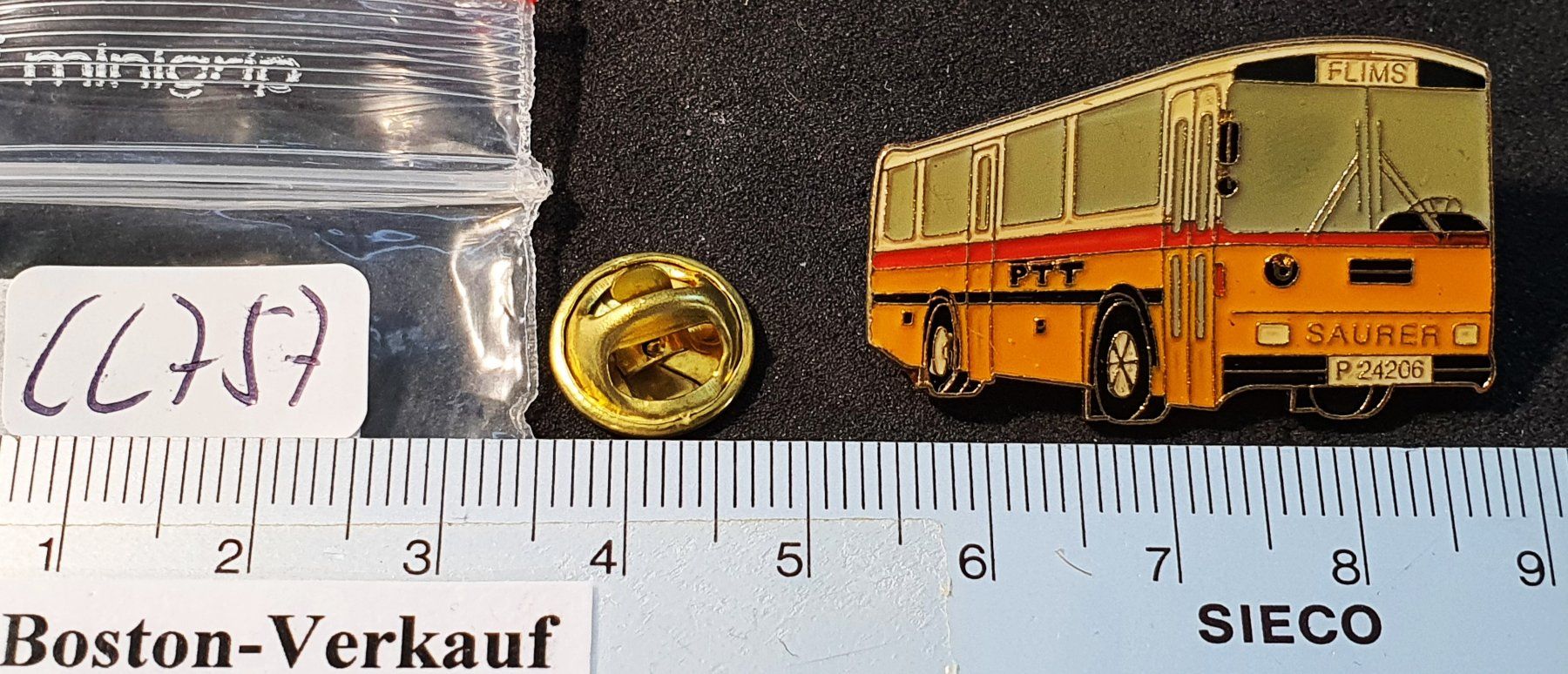 Saurer Placchette & Badge: CC757 - Pin PTT Postauto Saurer  /  Flims – Usato da Reinach BL venduto da Boston-Verkauf 1