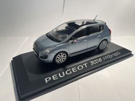 Norev Peugeot 3008 Hybrid, 1:43 Sammlermodell, Neu!