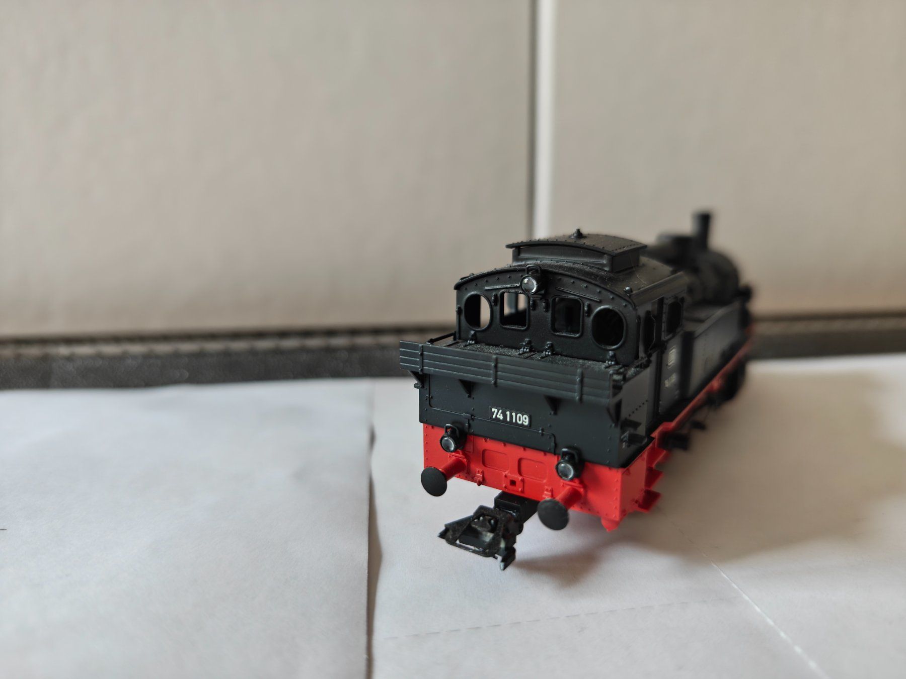 Märklin Modellini di ferrovie: Märklin DB BR 74 digital – Usato da Bern venduto da JGBahn 4