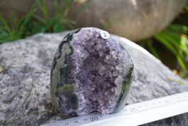 Amethyst   Druse 11cmx 11cm      760g     TOPSTONE