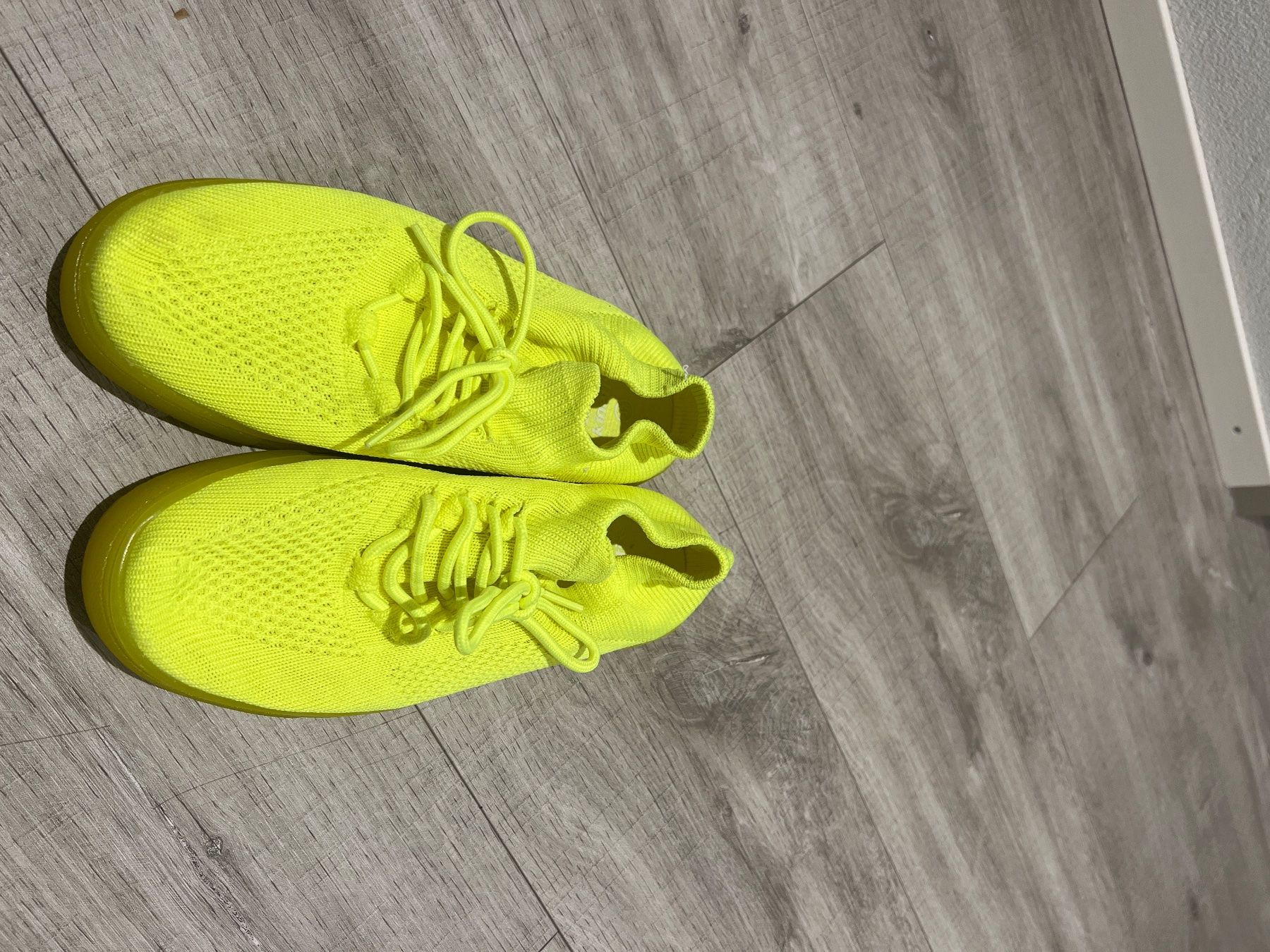 Scarpe da donna: Knitex Schuh – Usato da Schafisheim venduto da inf_5dtw 1