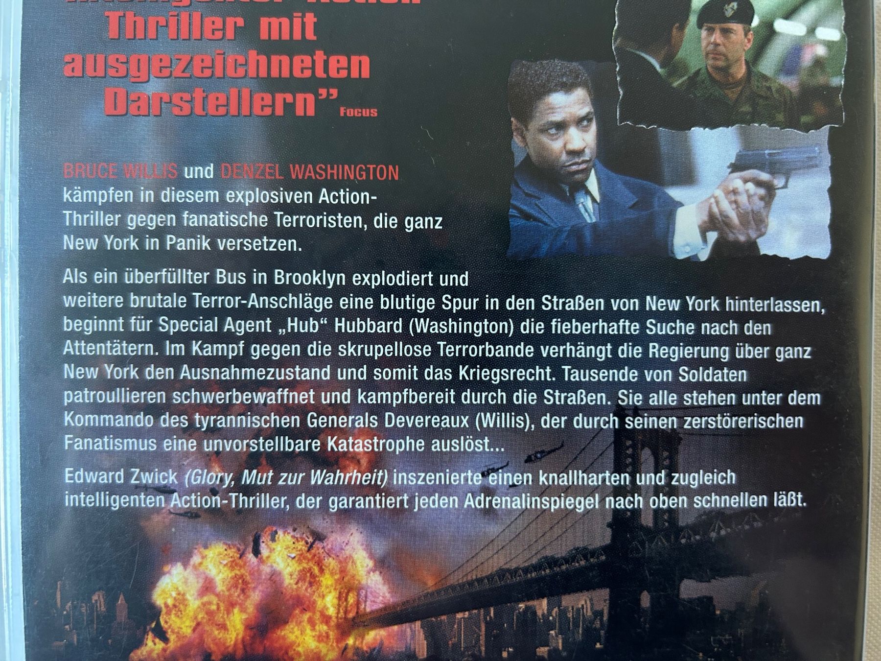 Tutti i DVDs: DVD "Ausnahmezustand" - Action – Usato da Sierre venduto da sevenworlds 2