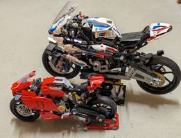 LEGO Technic 42130 BMW M 1000 RR + 42107 Ducati Panigale V4R