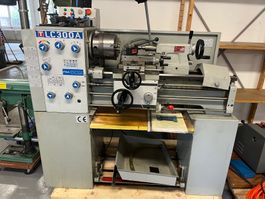 Drehmaschine FSA TLC300A gebraucht in gutem Zustand
