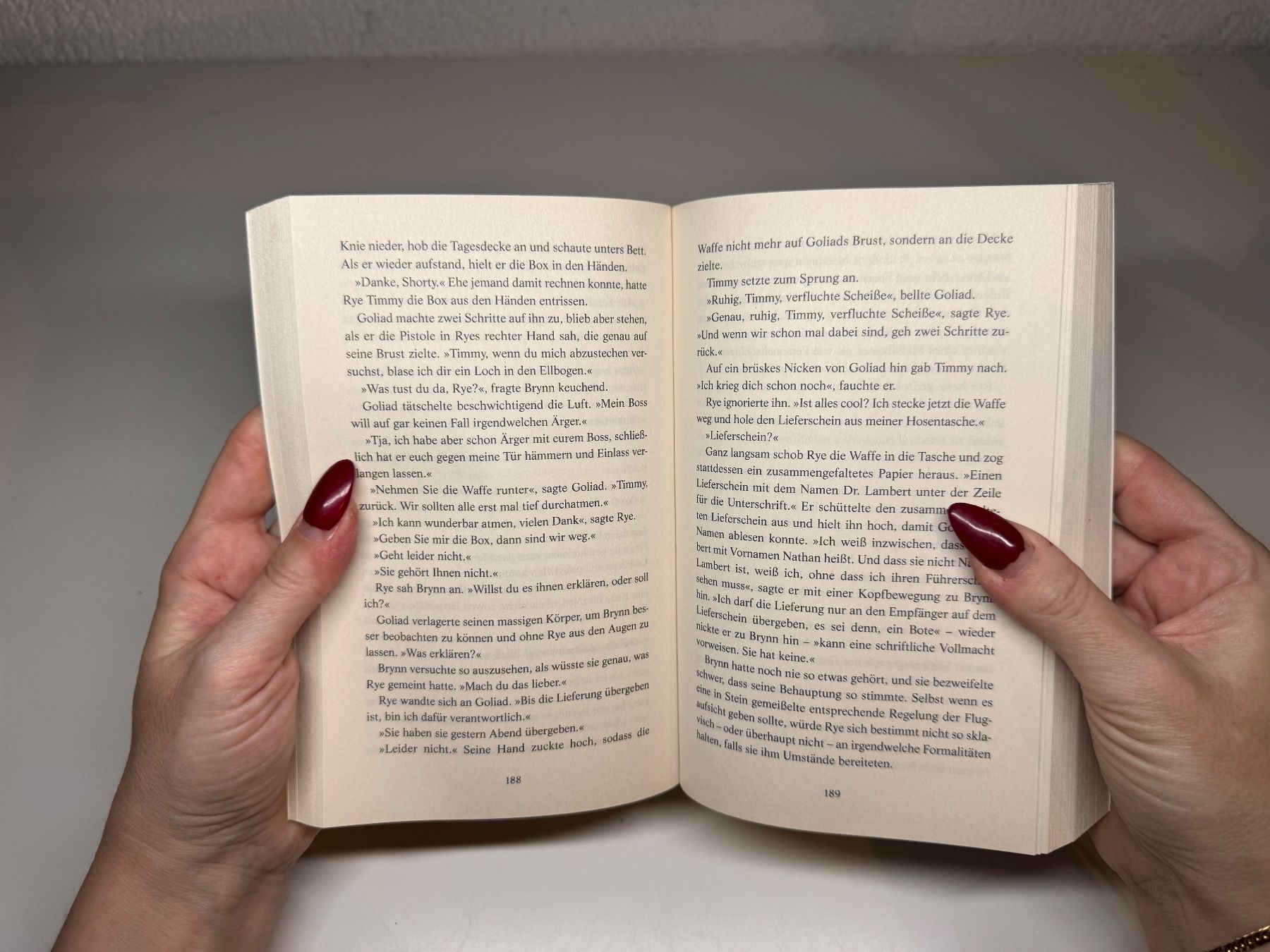 Libri: ROMAN: Sandra Brown, Sein eisiges Herz – Usato da Grosswangen venduto da Deutsche_Romane 5