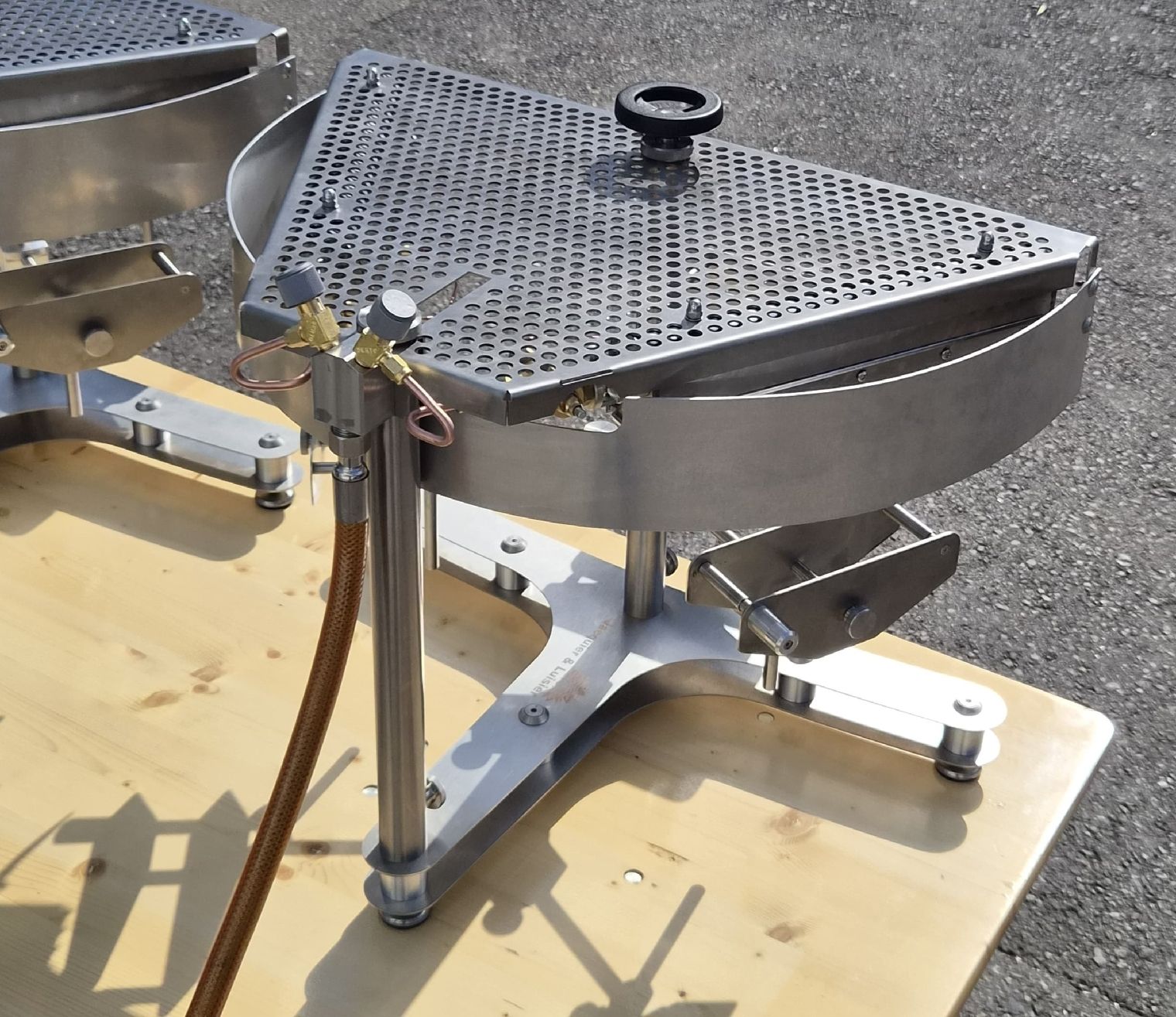 Küchengeräte: Raclette-Gerät Profi / Machine à raclette haut débit – Neu (gemäss Beschreibung) aus Collonges von arashee 2