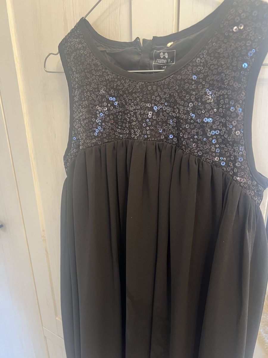 Vestiti & Gonne: Cocktail Kleid – Usato da Schönenberg ZH venduto da Bosh