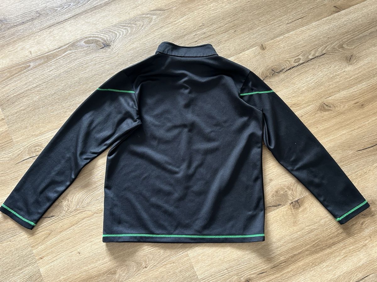Maglioni & Felpe: K-Tec Pullover Kinder Grösse 152 Schwarz Polyester guter Zus – Usato da Wolhusen venduto da eve_m6cg 1