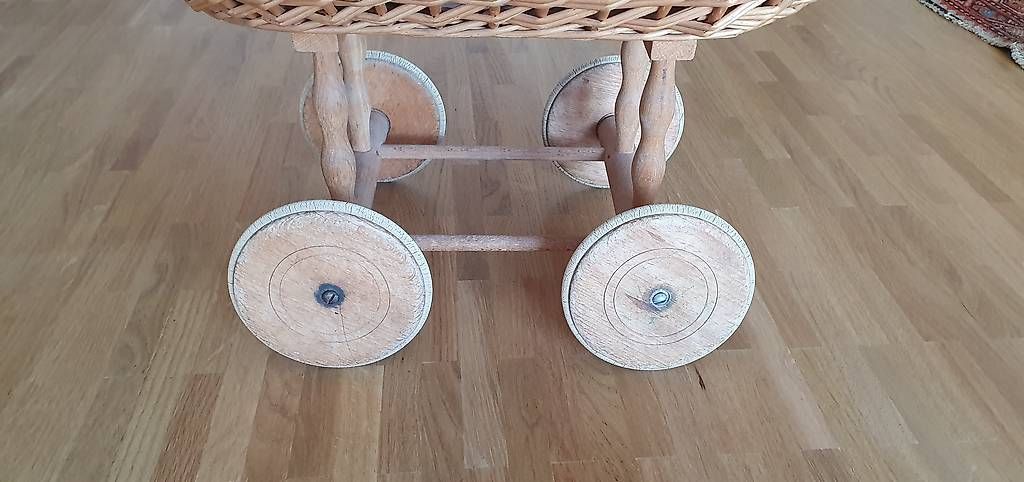 Puppenwagen: Puppenwagen – Gebraucht aus Zürich von zuHause75 3