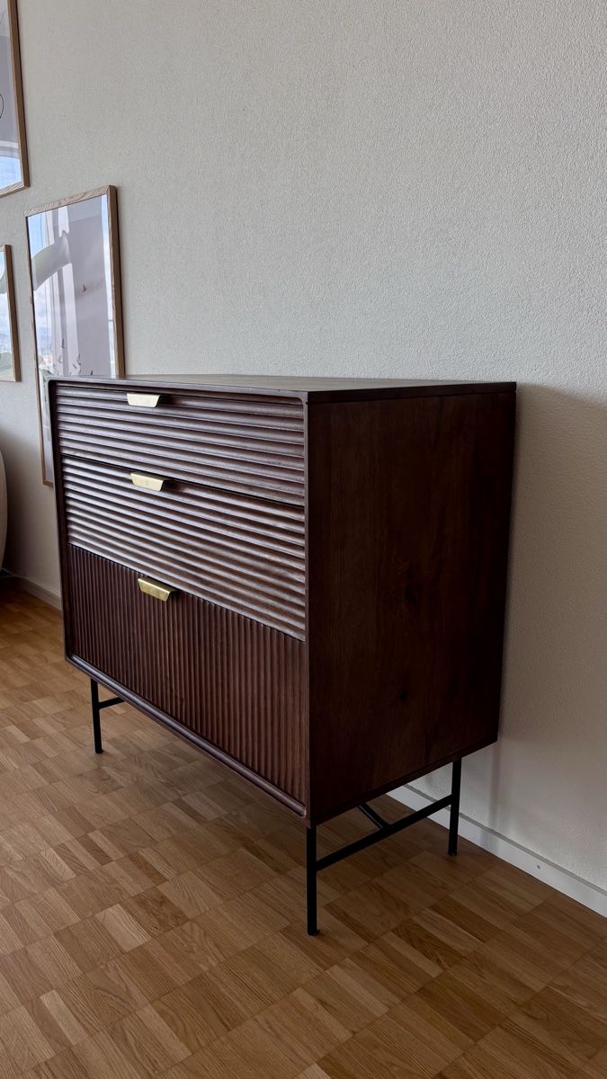 Kommoden: Kommode aus dunklem Mangoholz – Gebraucht aus Basel von yannis_s 2