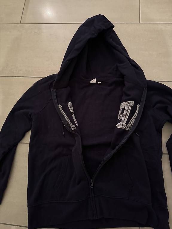 Gap Maglioni & Felpe: Gap Damen Sweatshirt mit Zip, Dunkelblau – Usato da Zuzwil SG venduto da zubibonanza 2
