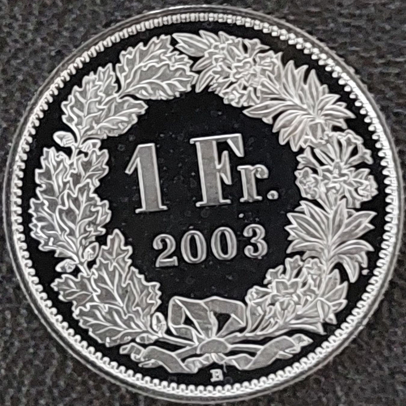 Tutti le monete: 1 Franken 2003 stgl. / aus Münzsatz – Nuovo (secondo la descrizione) da Arch venduto da coinsandmore