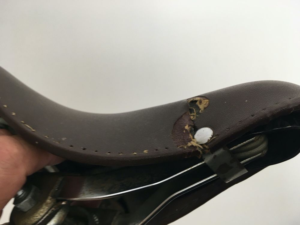 Pezzi di ricambio: alter Velosattel. 70ig Jährig – Usato da Rheineck venduto da emma.gut 6