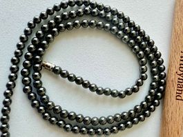Hämatit-Longkette 59cm handgefertigt Unikat Zeitlos elegant