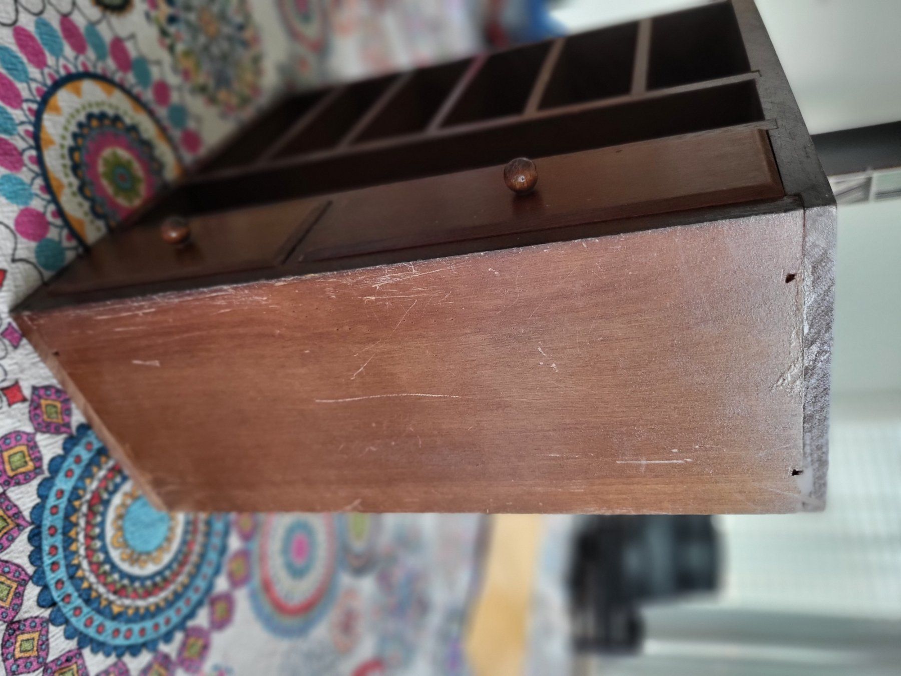 Vetrine: Scaffale vintage anni '90, stile rustico! – Usato da Cadempino venduto da Tatiana01112 6
