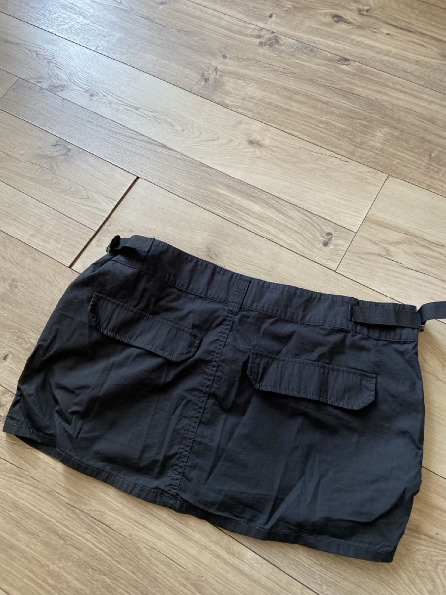 H&M Gonne: Jupe Noire - L - H&M – Usato da Sornard (Nendaz) venduto da delezedoris 3