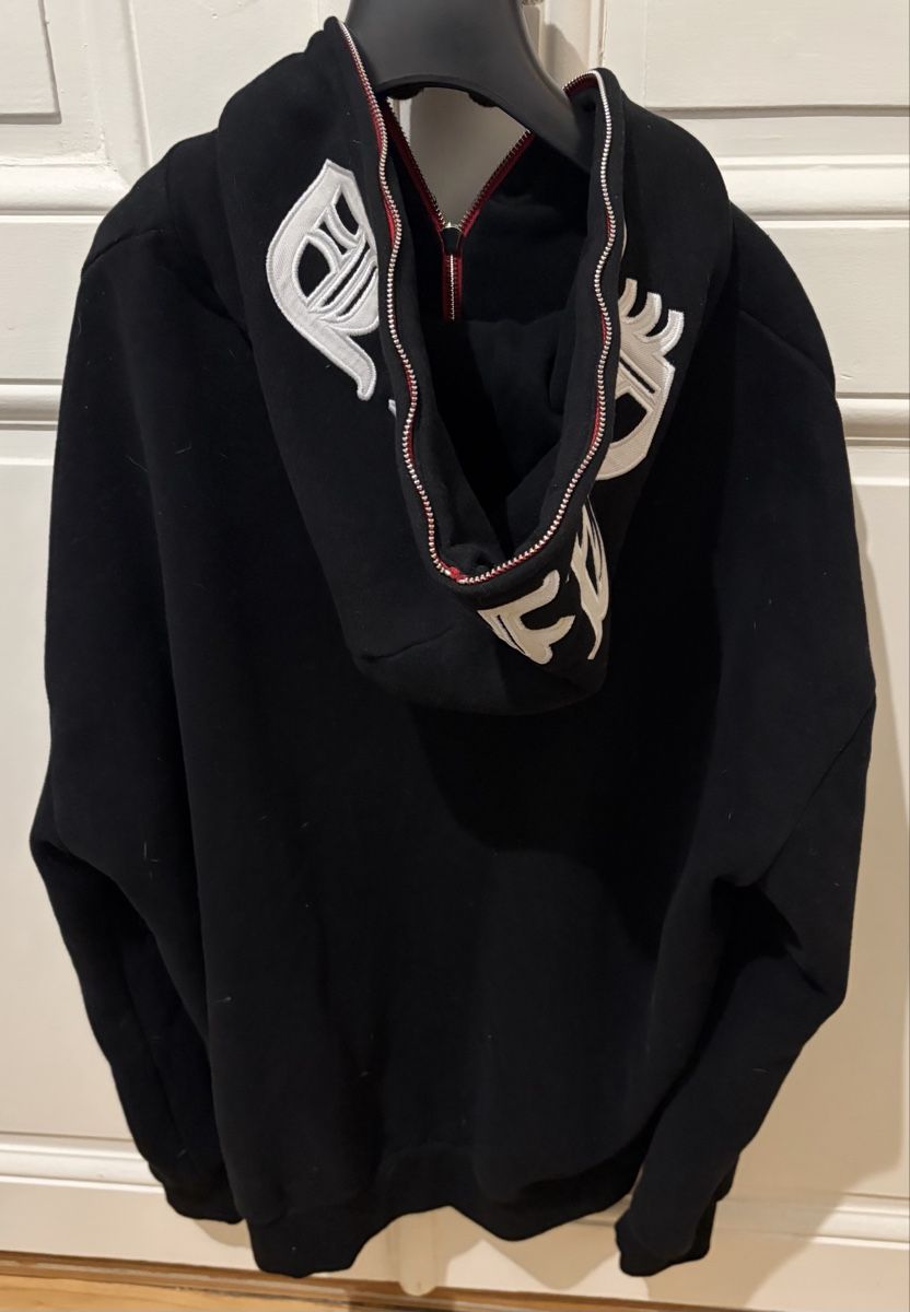 Giacche: Sweat à capuche noir Named Collective – Usato da Genève venduto da AlBE909 2
