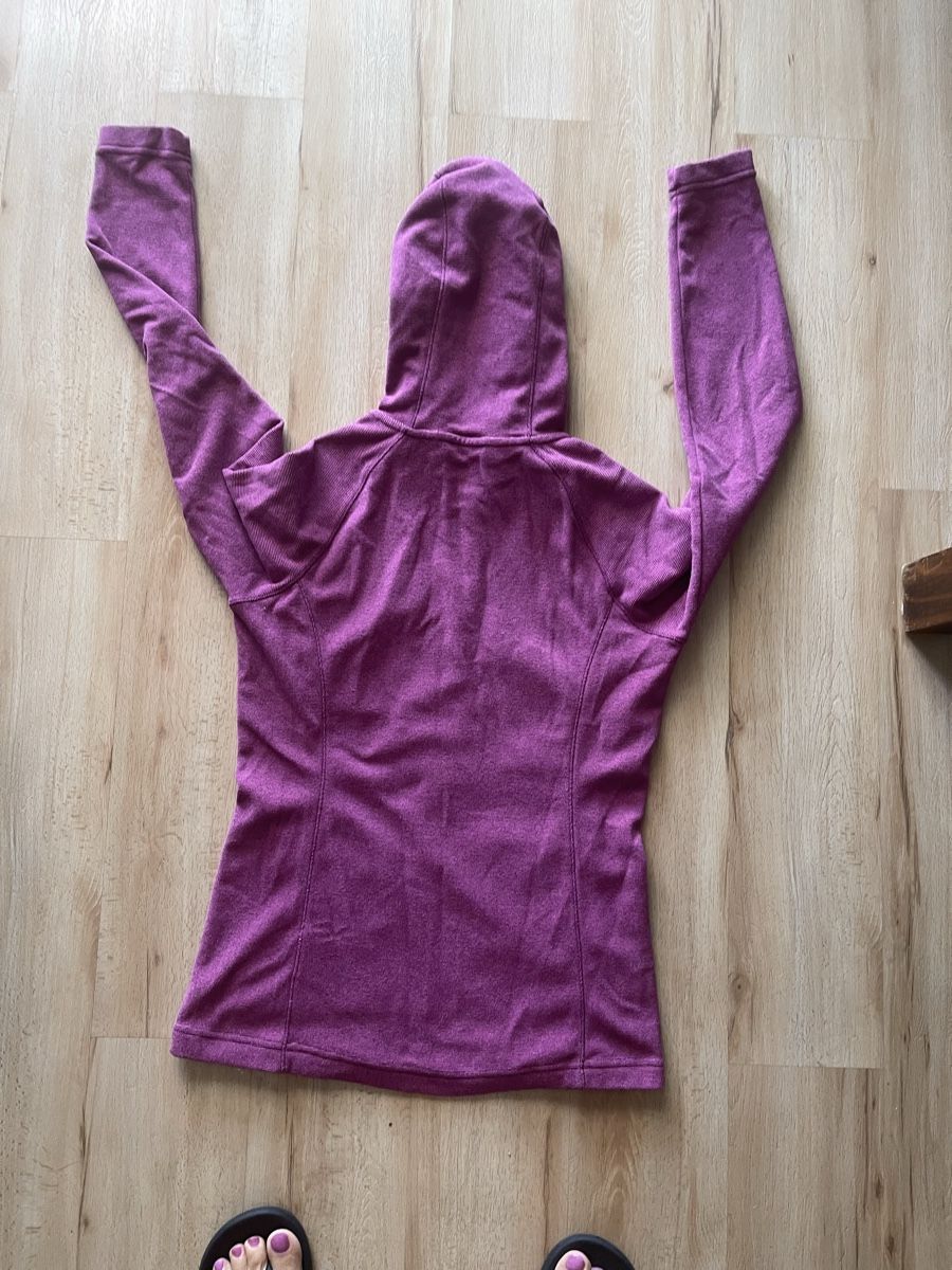 North Face Vestes: Veste polaire The North Face à capuche S / M occasi – D'occasion à Kloten par Vermicelles 2
